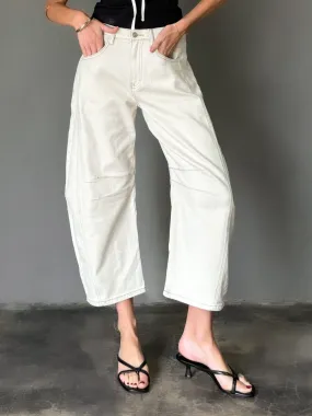 Austin Barrel Jeans in Natural