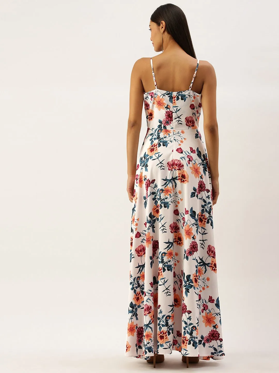 Berrylush Women White Floral Printed V-Neck Maxi Dress