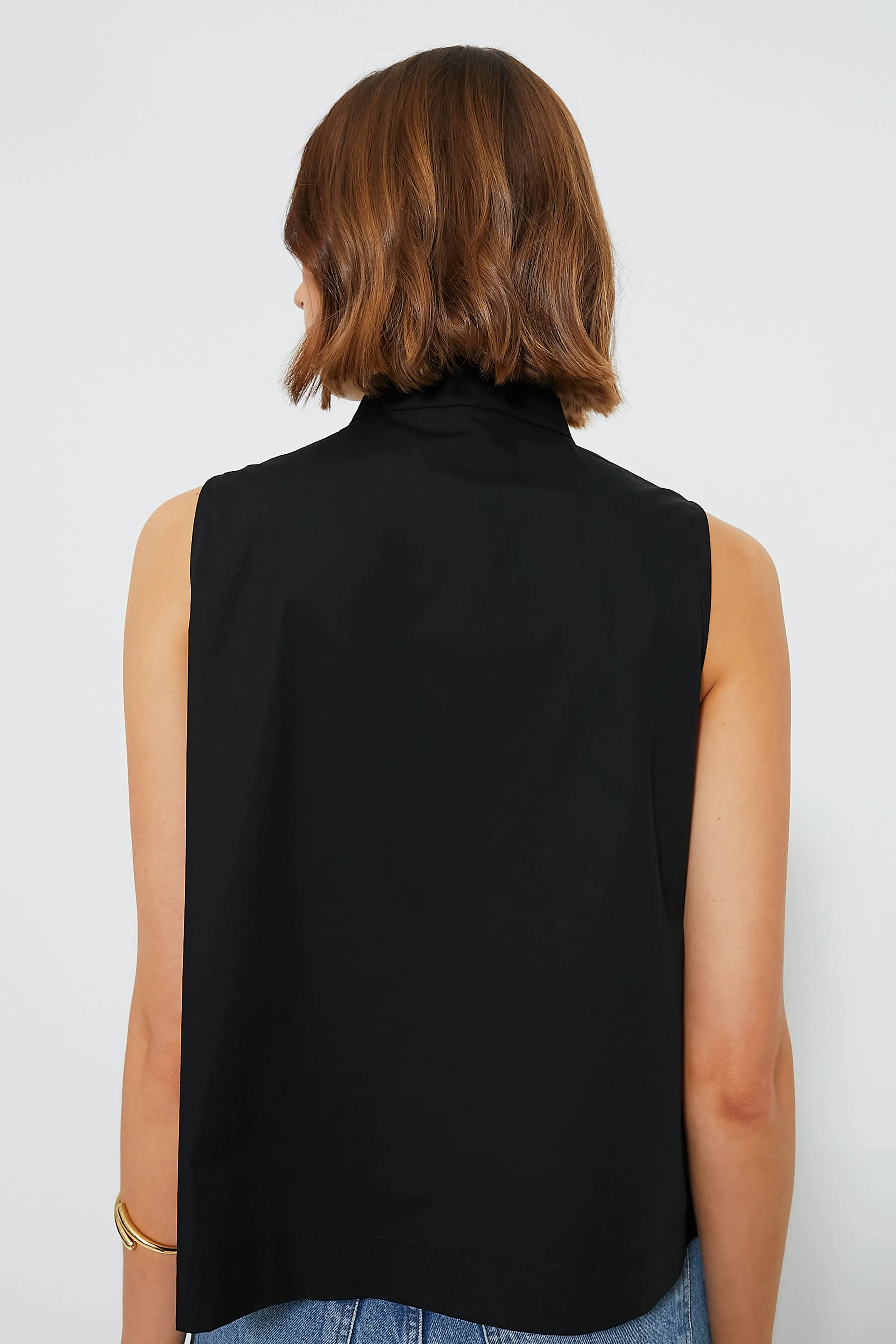 Black Sleeveless Celeste Top