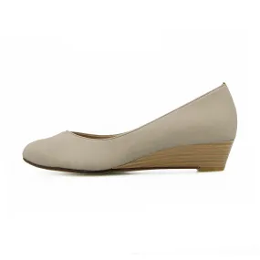 Dew4 Taupe Brown the Classic Pumps