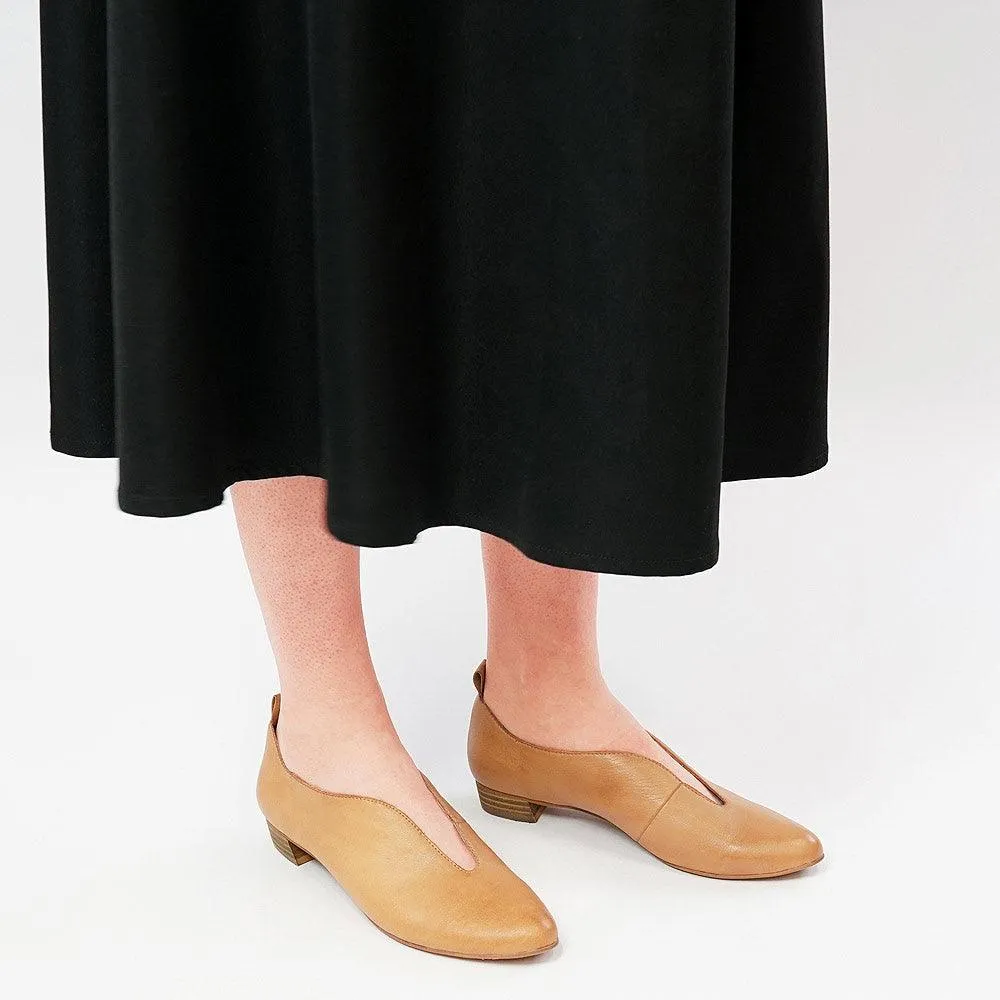 Esker Dark Tan Leather Flats