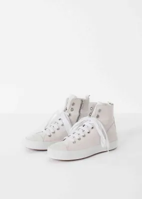 High Top Sneaker