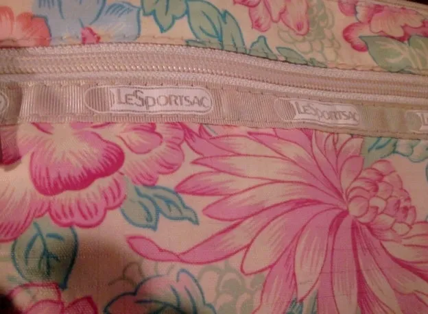 LESPORTSAC Nylon shoulder bag purse crossbody BEIGE FLORAL Vegan Le Sport Sac S