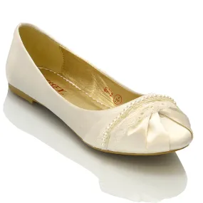 PEARLY BRIDAL FLAT LOW HEEL LACE SPARKLY DIAMANTE WEDDING BALLERINA PUMPS IN IVORY SATIN