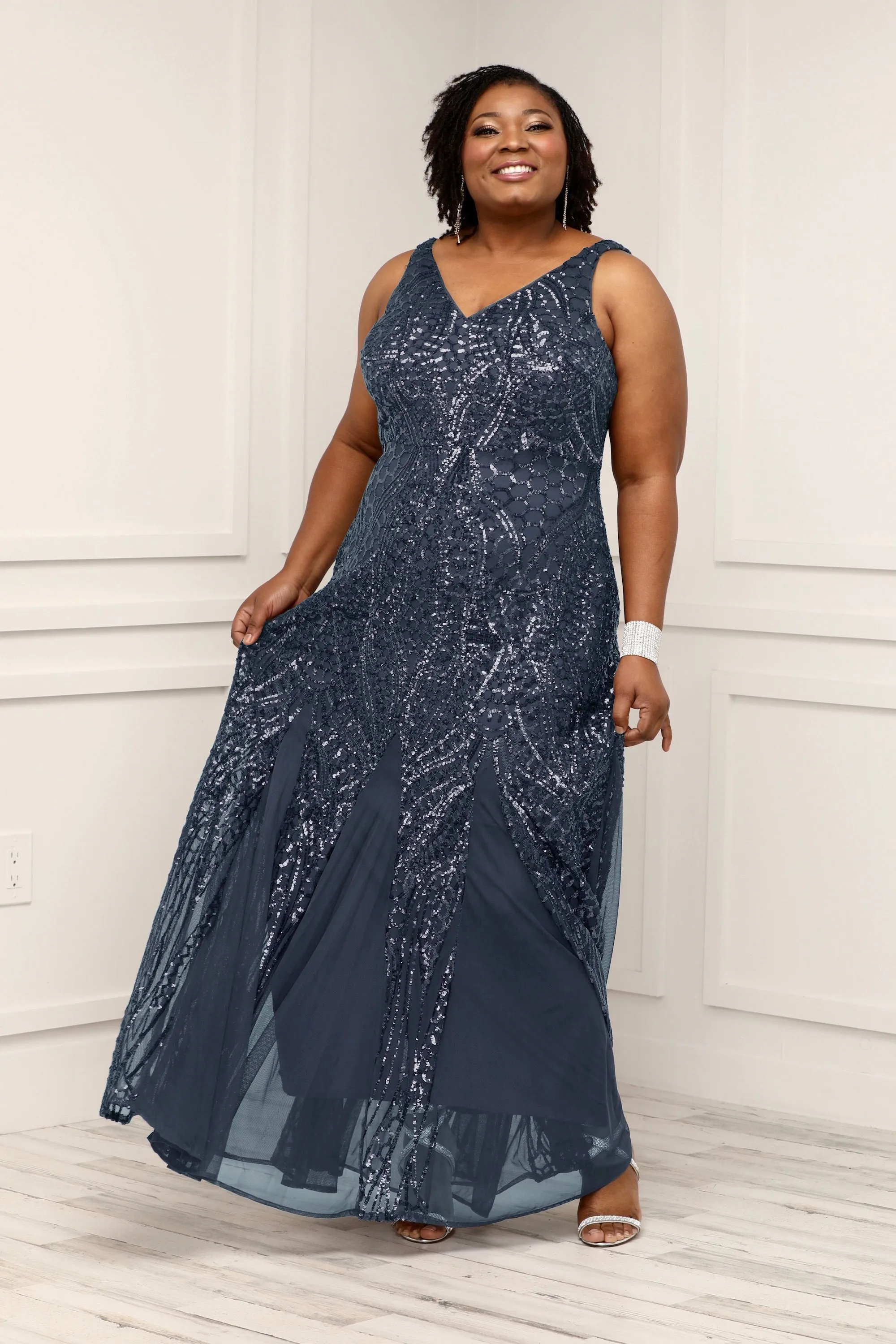 Plus Size Sleeveless Sequin Embellished Evening Gown