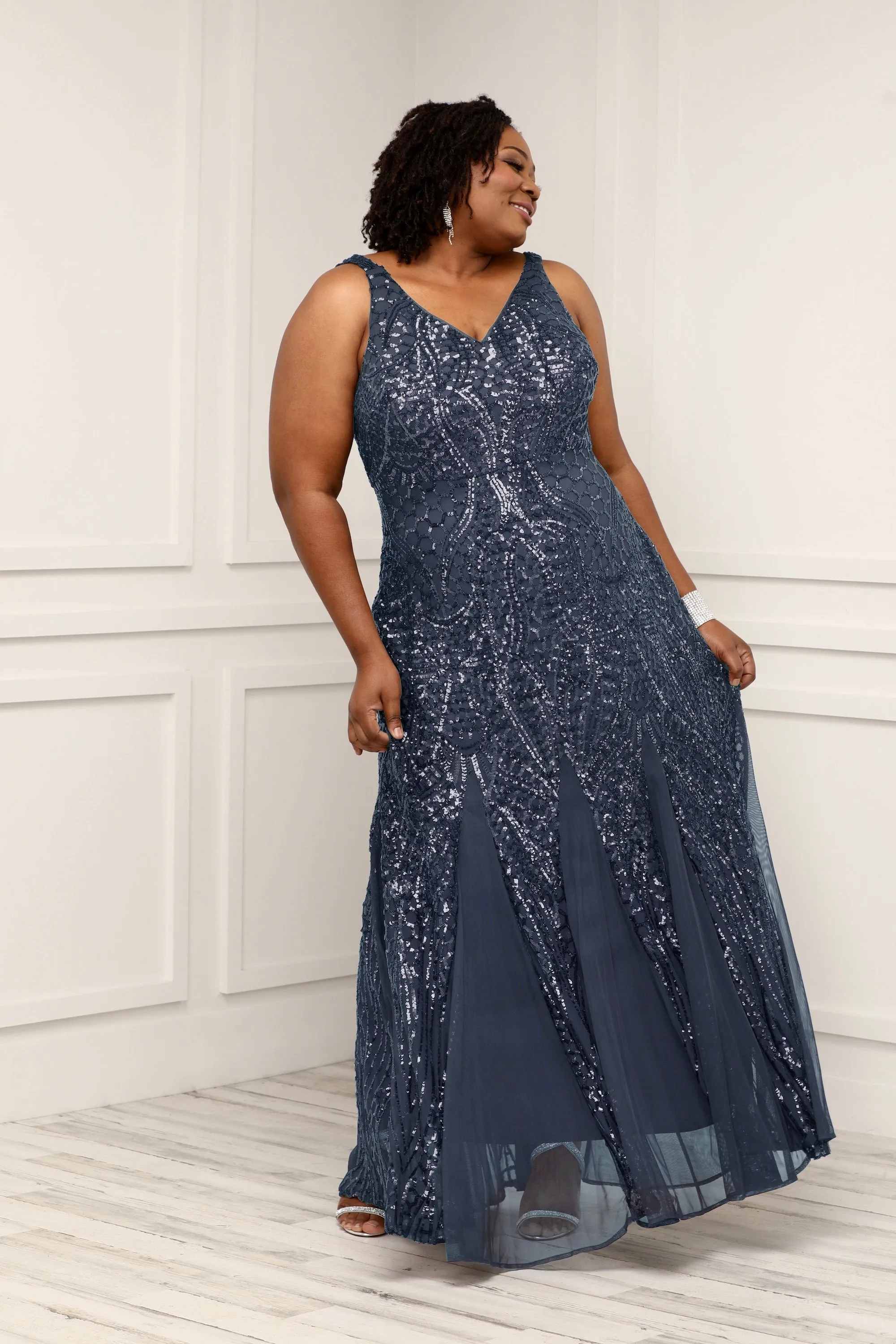 Plus Size Sleeveless Sequin Embellished Evening Gown