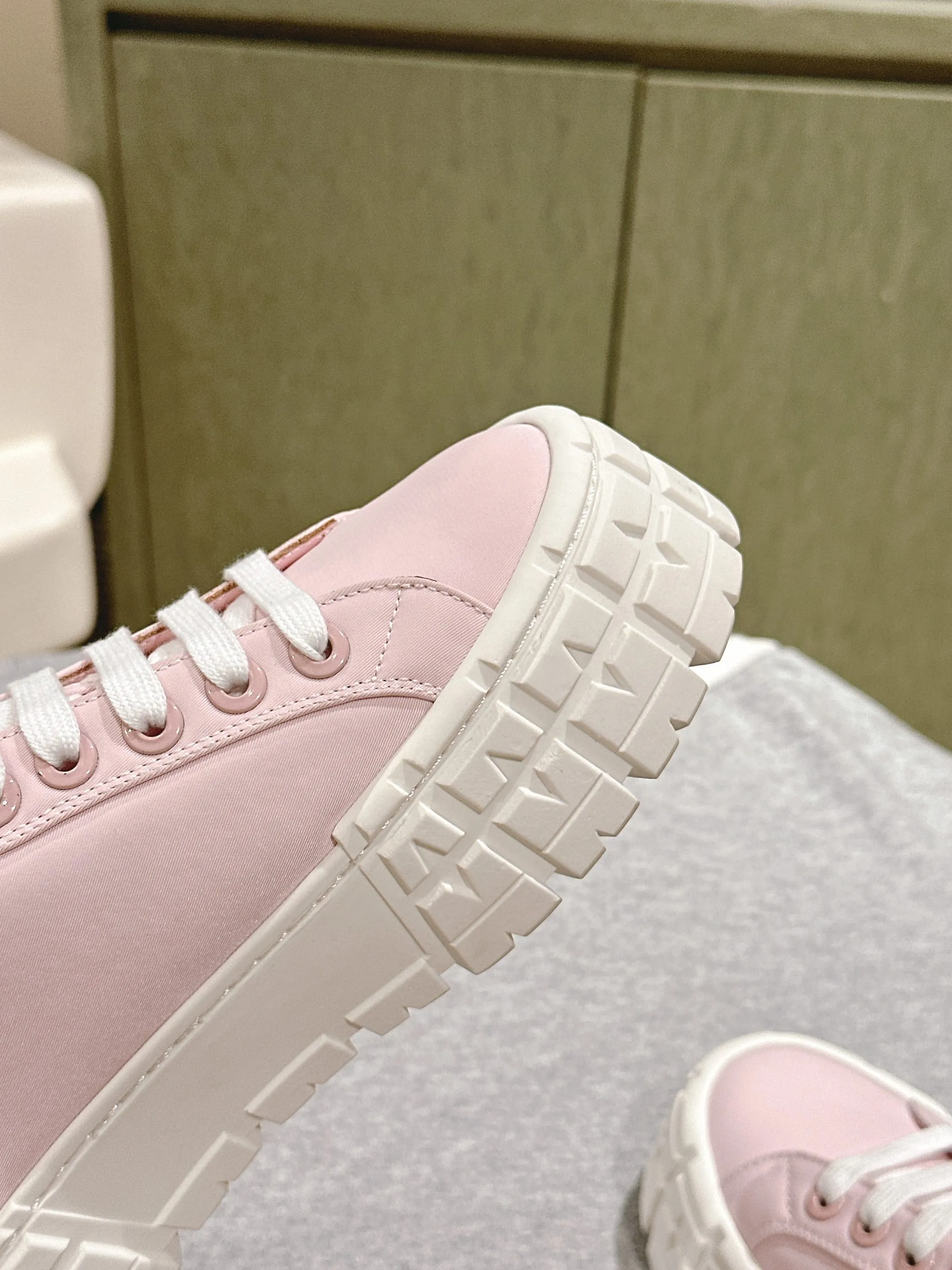 PRA DOUBLE WHEEL RE-NYLON GABARDINE SNEAKERS PASTEL PINK CALFSKIN