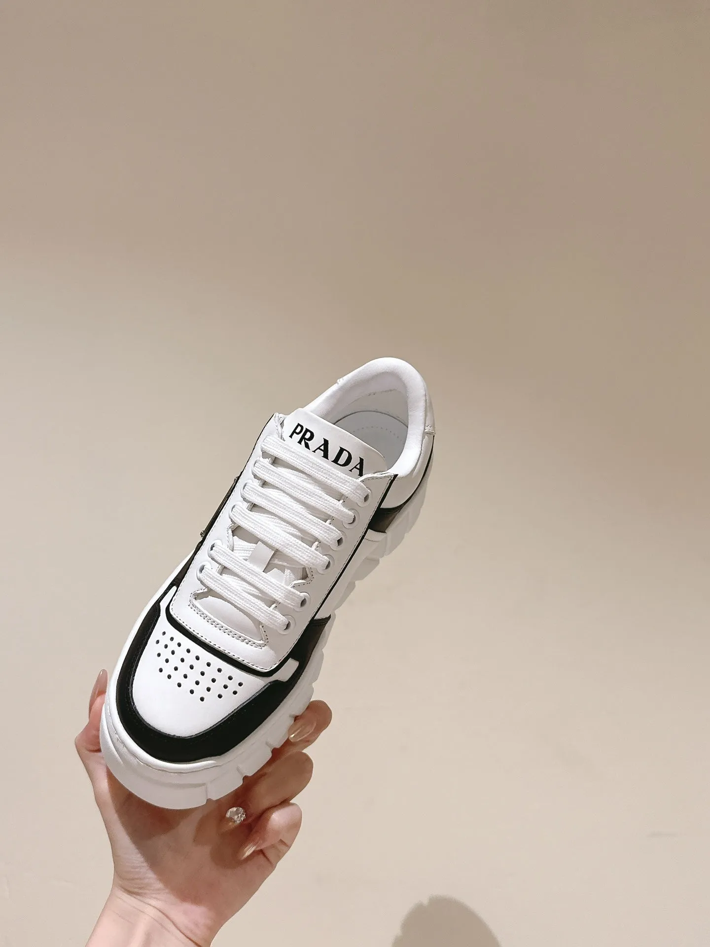 PRA FLATFORM SNEAKERS BLACK AND WHITE CALFSKIN