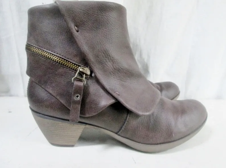 Womens NINE WEST O-ME3Y Vegan Ankle Boot Bootie Shoe BROWN 8